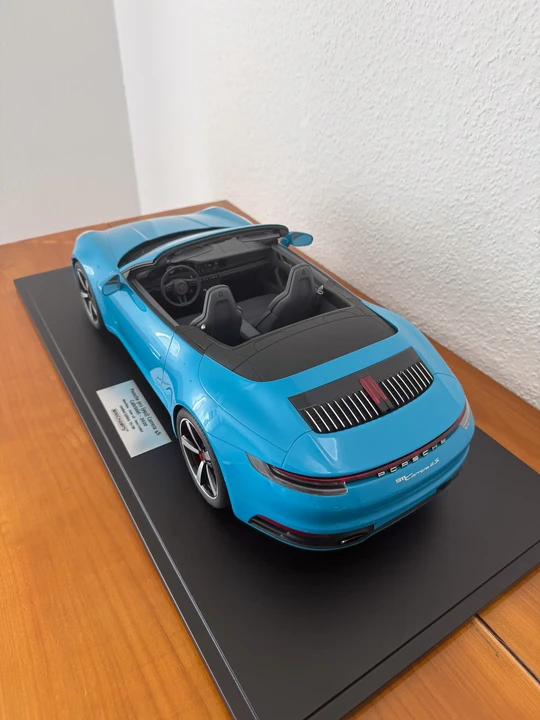 2020 Porsche 992 Carrera 4S - Image 14 of 31