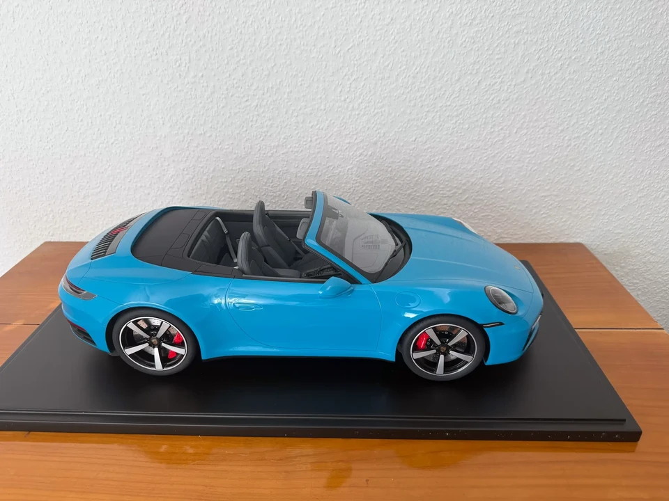 2020 Porsche 992 Carrera 4S - Image 4 of 31