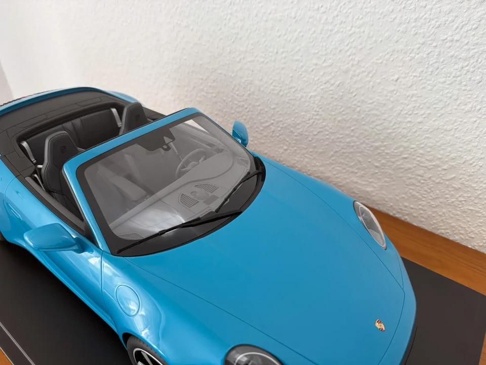 2020 Porsche 992 Carrera 4S - Image 21 of 31