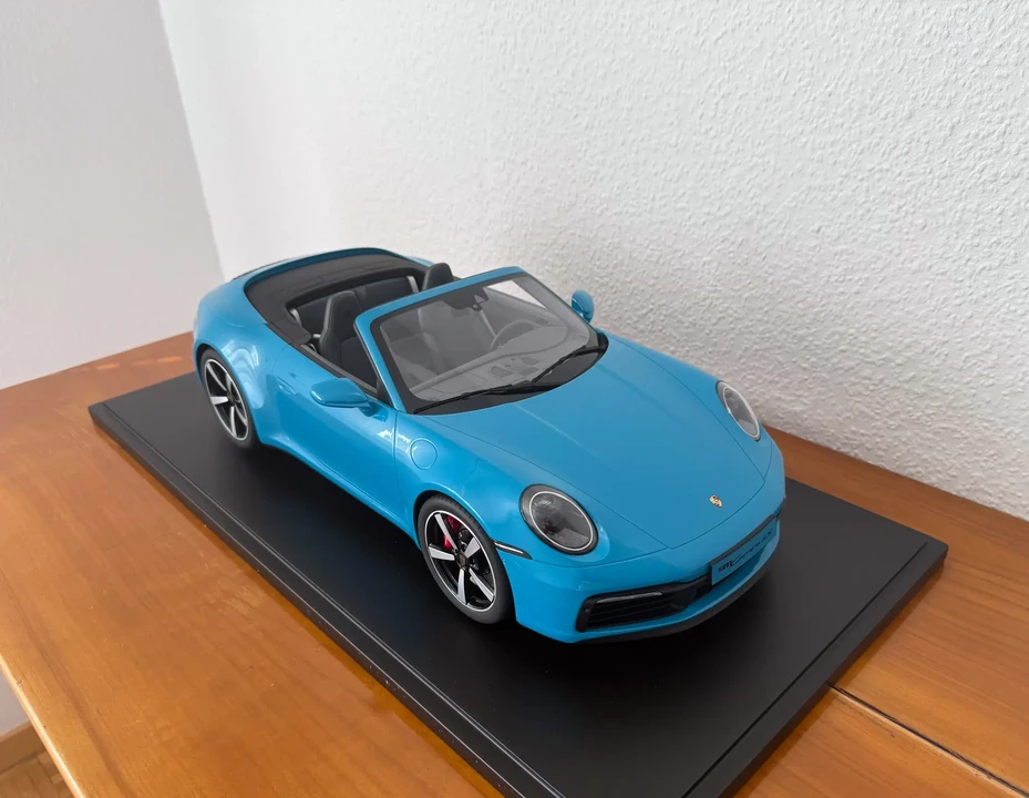 2020 Porsche 992 Carrera 4S - Image 6 of 31