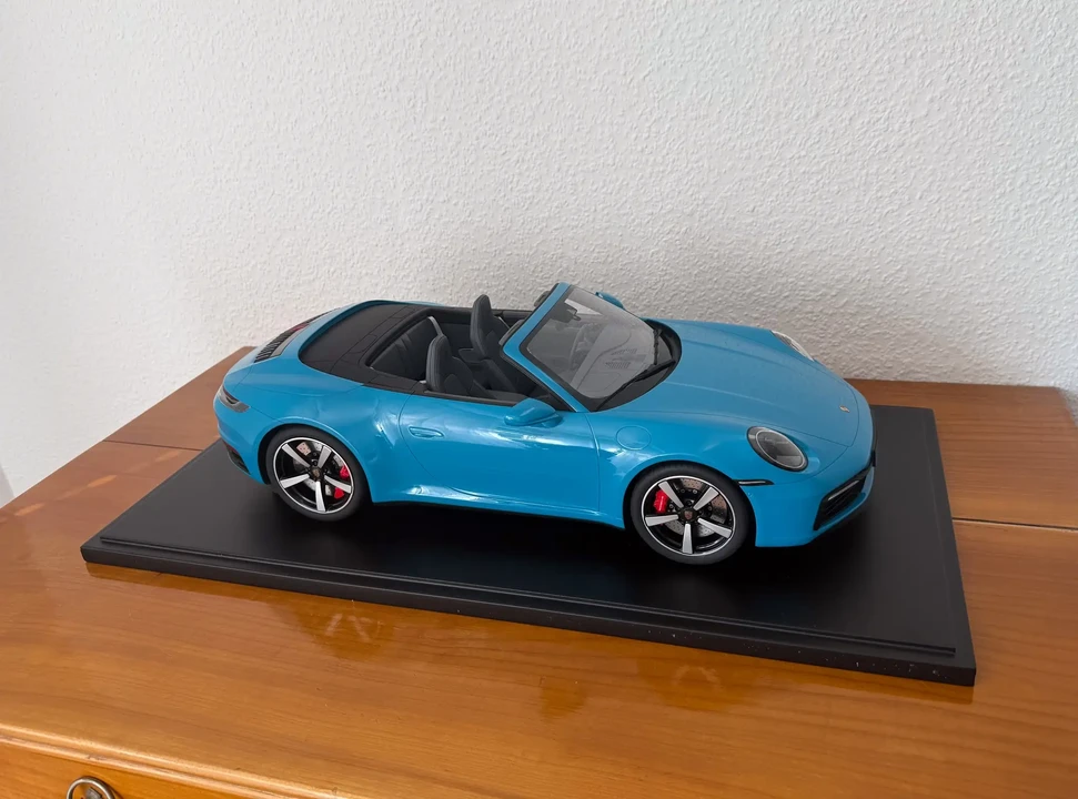 2020 Porsche 992 Carrera 4S - Image 5 of 31