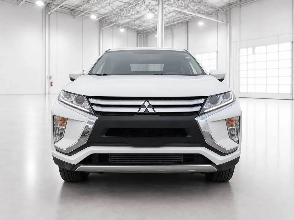 2020 Mitsubishi Eclipse Cross - Image 2 of 18
