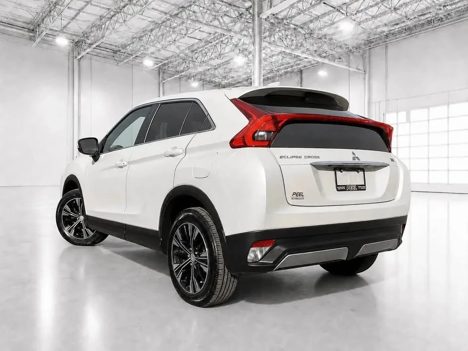 2020 Mitsubishi Eclipse Cross - Image 4 of 18