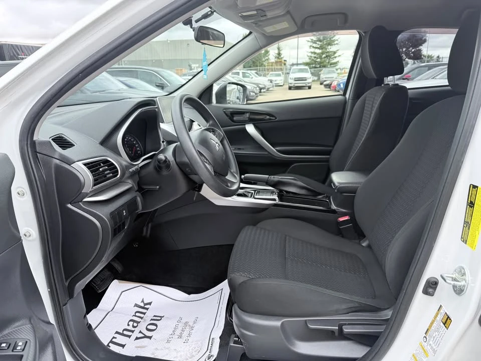 2020 Mitsubishi Eclipse Cross - Image 11 of 17