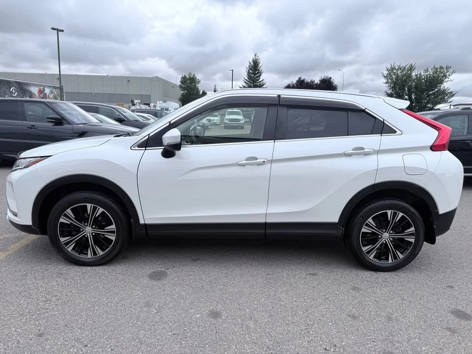 2020 Mitsubishi Eclipse Cross - Image 8 of 17