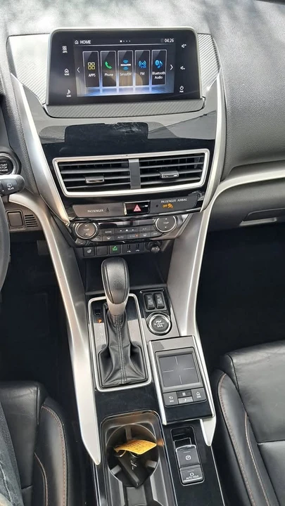 2020 Mitsubishi Eclipse Cross - Image 7 of 18