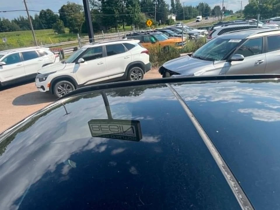 2020 Mitsubishi Eclipse Cross - Image 2 of 18
