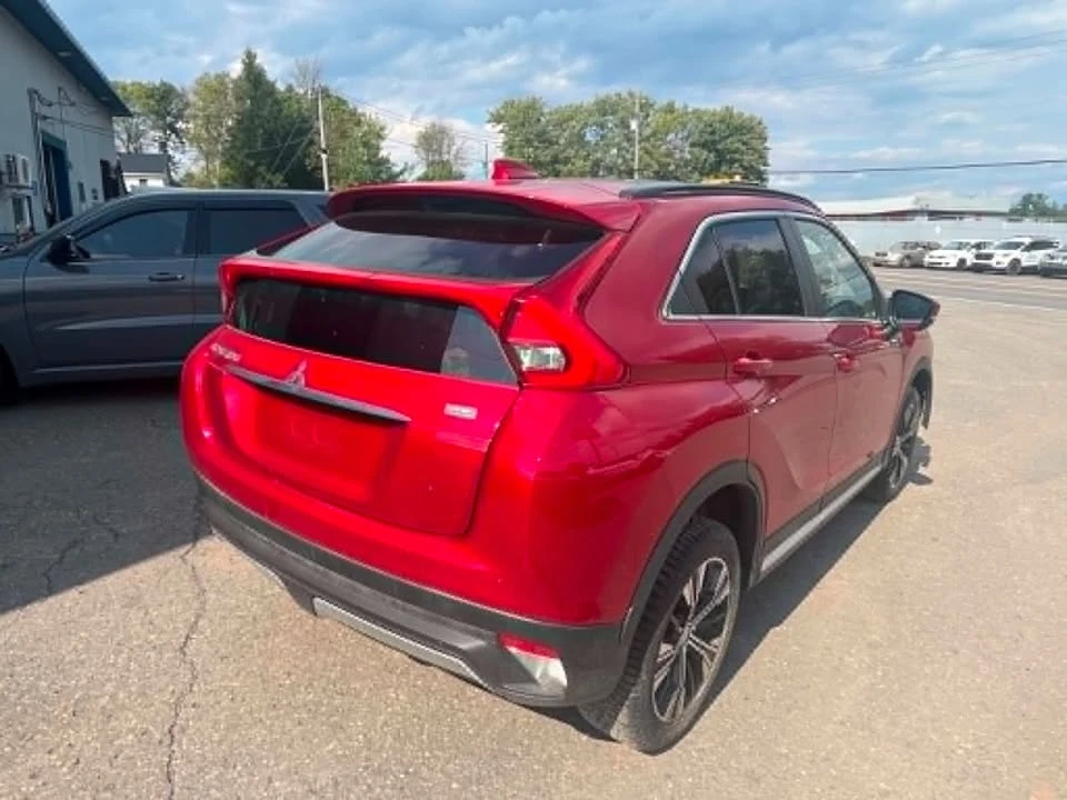 2020 Mitsubishi Eclipse Cross - Image 9 of 18