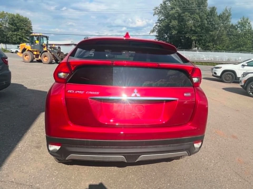 2020 Mitsubishi Eclipse Cross - Image 8 of 18