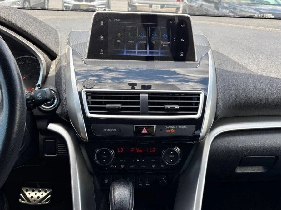 2020 Mitsubishi Eclipse Cross - Image 2 of 6