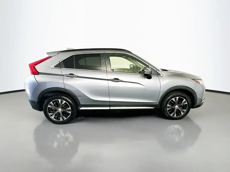 2020 Mitsubishi Eclipse Cross - Image 4 of 8