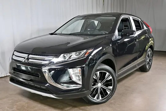 2020 Mitsubishi Eclipse SE