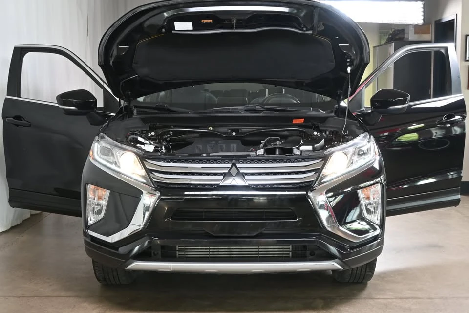2020 Mitsubishi Eclipse Cross - Image 18 of 20