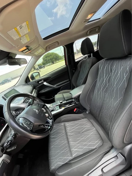 2020 Mitsubishi Eclipse Cross - Image 5 of 5