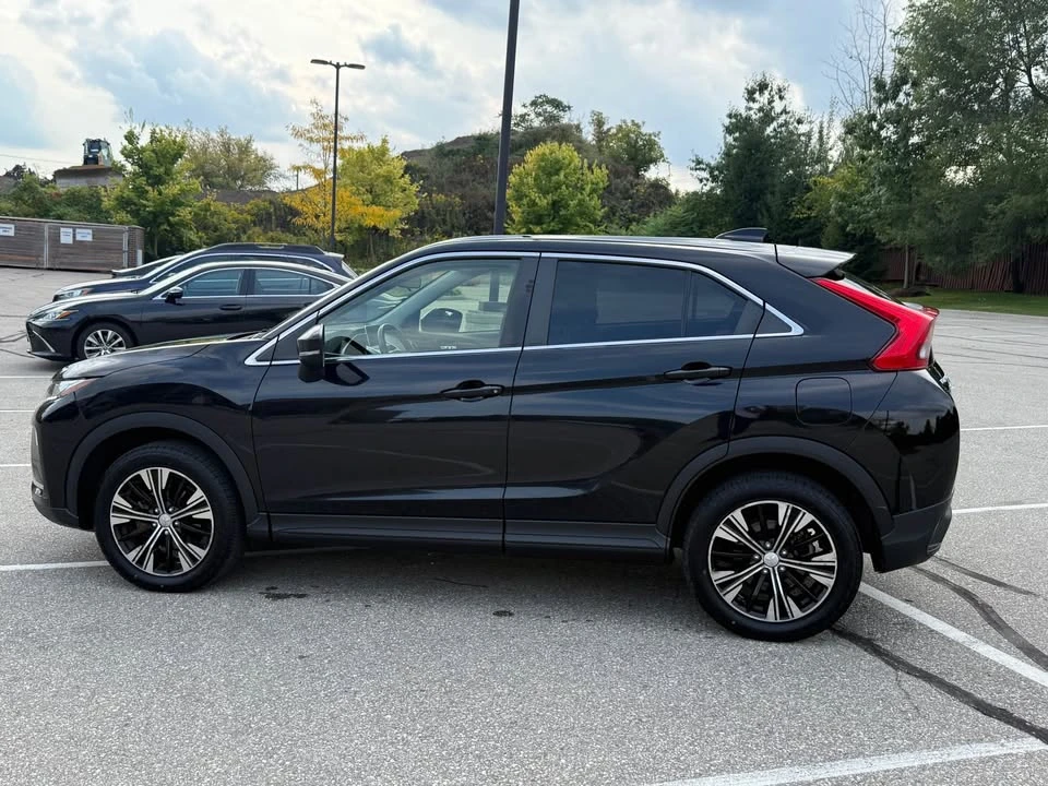 2020 Mitsubishi Eclipse Cross - Image 8 of 19