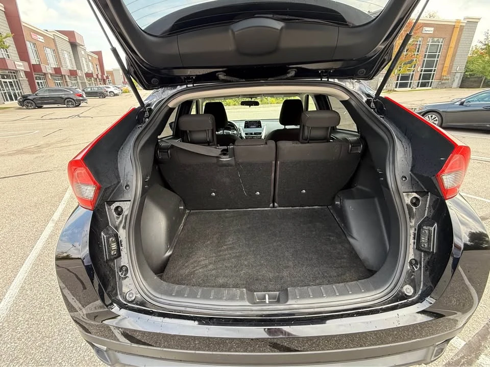 2020 Mitsubishi Eclipse Cross - Image 11 of 19