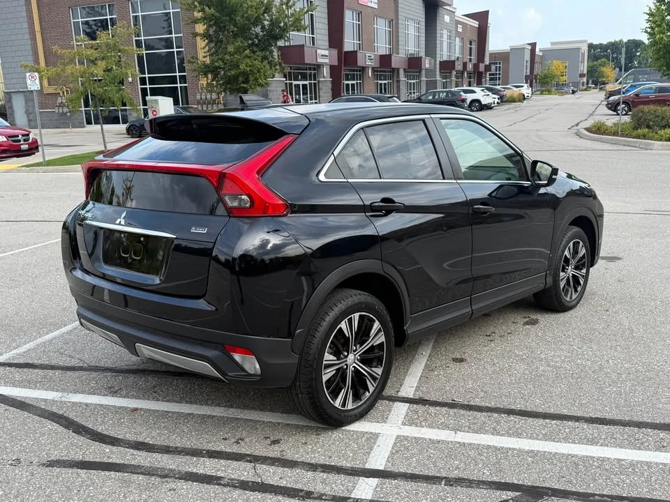 2020 Mitsubishi Eclipse Cross - Image 5 of 19