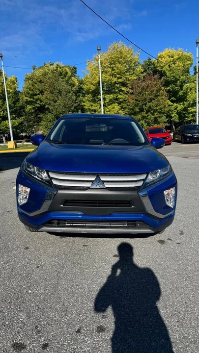 2020 Mitsubishi Eclipse Cross - Image 2 of 15