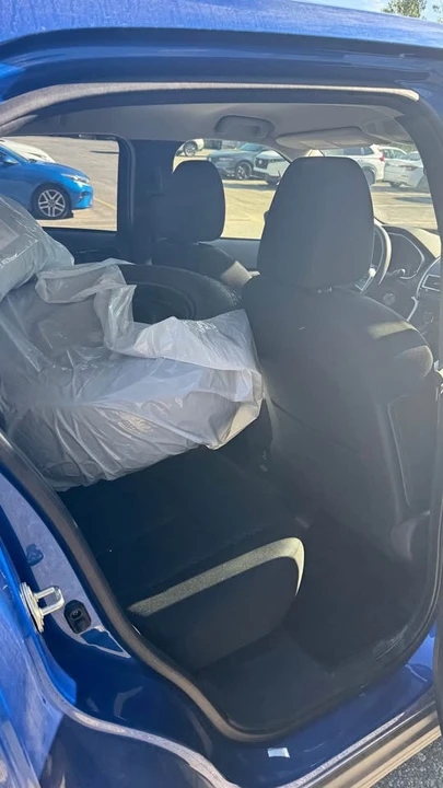 2020 Mitsubishi Eclipse Cross - Image 15 of 15