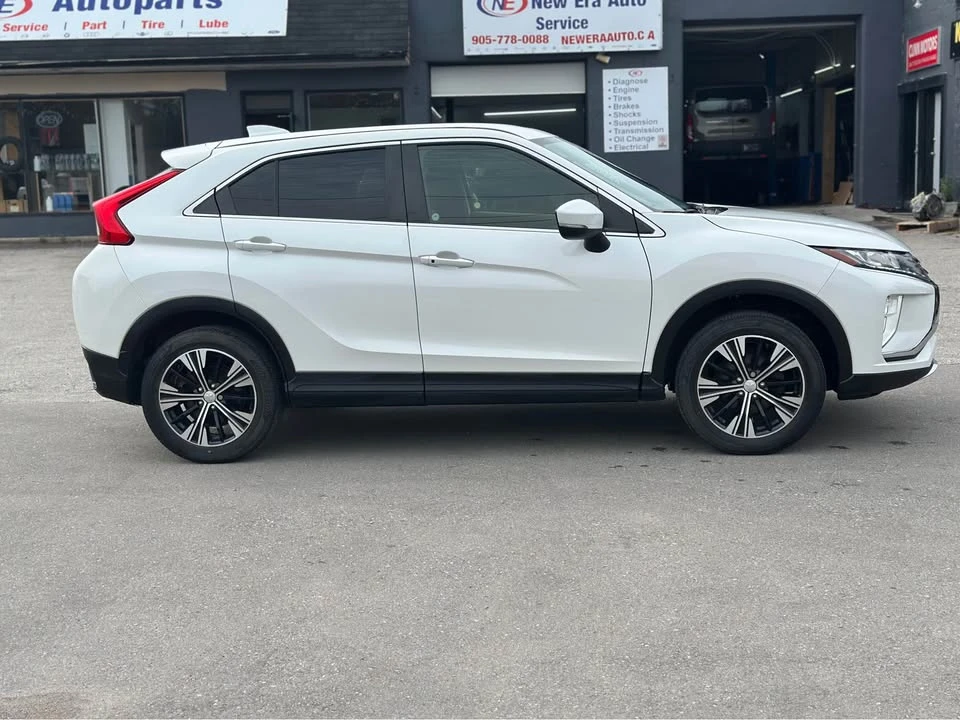 2020 Mitsubishi Eclipse Cross - Image 8 of 18