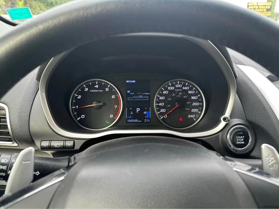 2020 Mitsubishi Eclipse Cross - Image 11 of 18