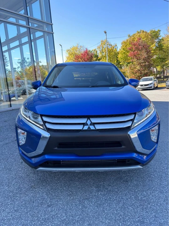 2020 Mitsubishi Eclipse Cross - Image 2 of 10