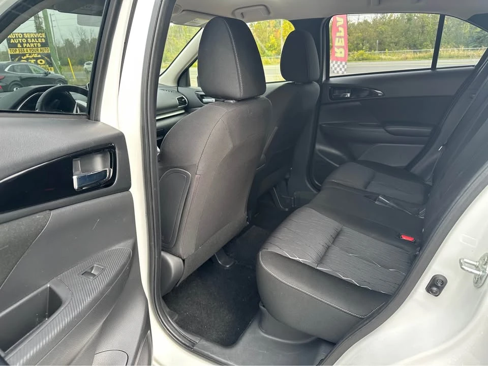 2020 Mitsubishi Eclipse Cross - Image 10 of 18