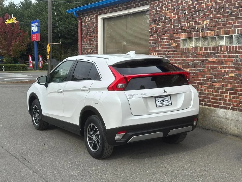 2020 Mitsubishi Eclipse Cross - Image 3 of 17