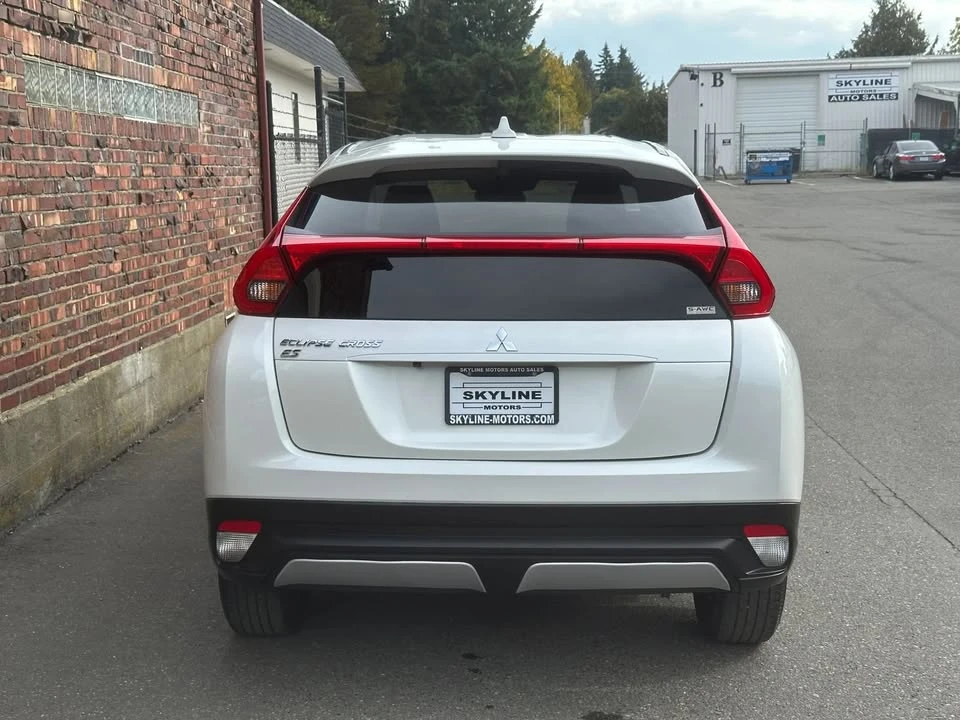 2020 Mitsubishi Eclipse Cross - Image 4 of 17