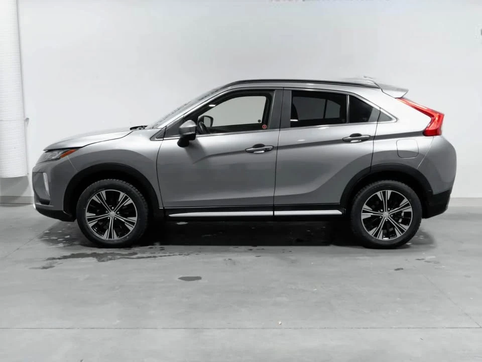 2020 Mitsubishi Eclipse Cross - Image 3 of 18