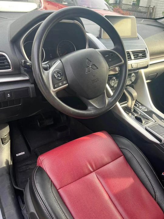 2020 Mitsubishi Eclipse Cross - Image 6 of 12