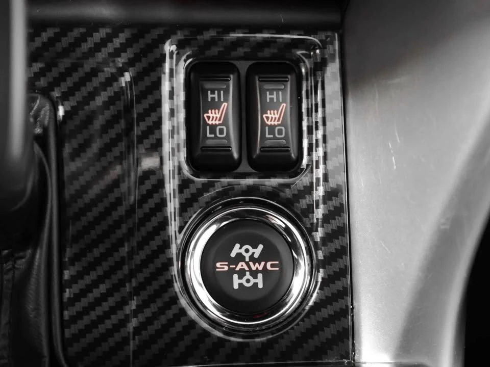 2020 Mitsubishi Eclipse Cross - Image 12 of 18