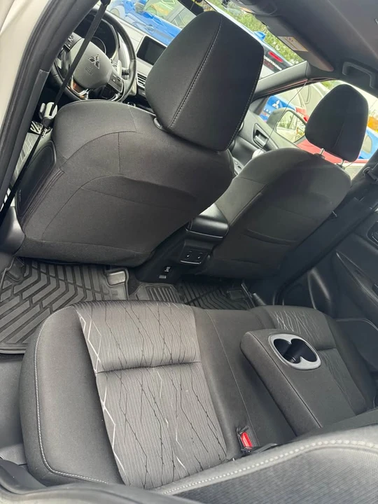 2020 Mitsubishi Eclipse Cross - Image 3 of 4