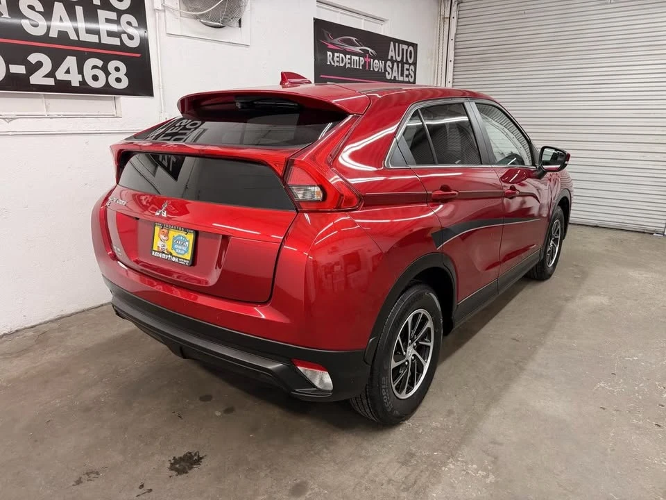 2020 Mitsubishi Eclipse Cross - Image 3 of 20