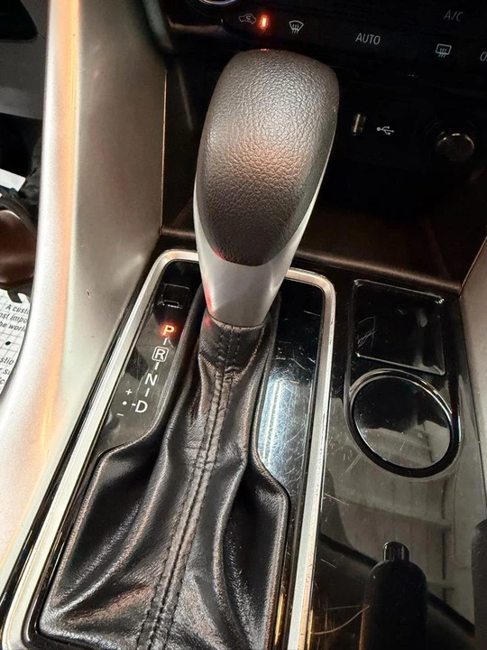 2020 Mitsubishi Eclipse Cross - Image 18 of 20