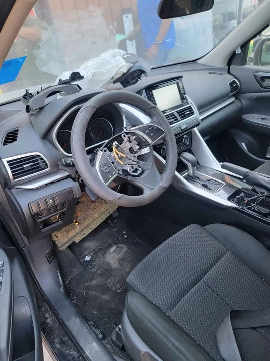 2020 Mitsubishi Eclipse Cross - Image 7 of 10