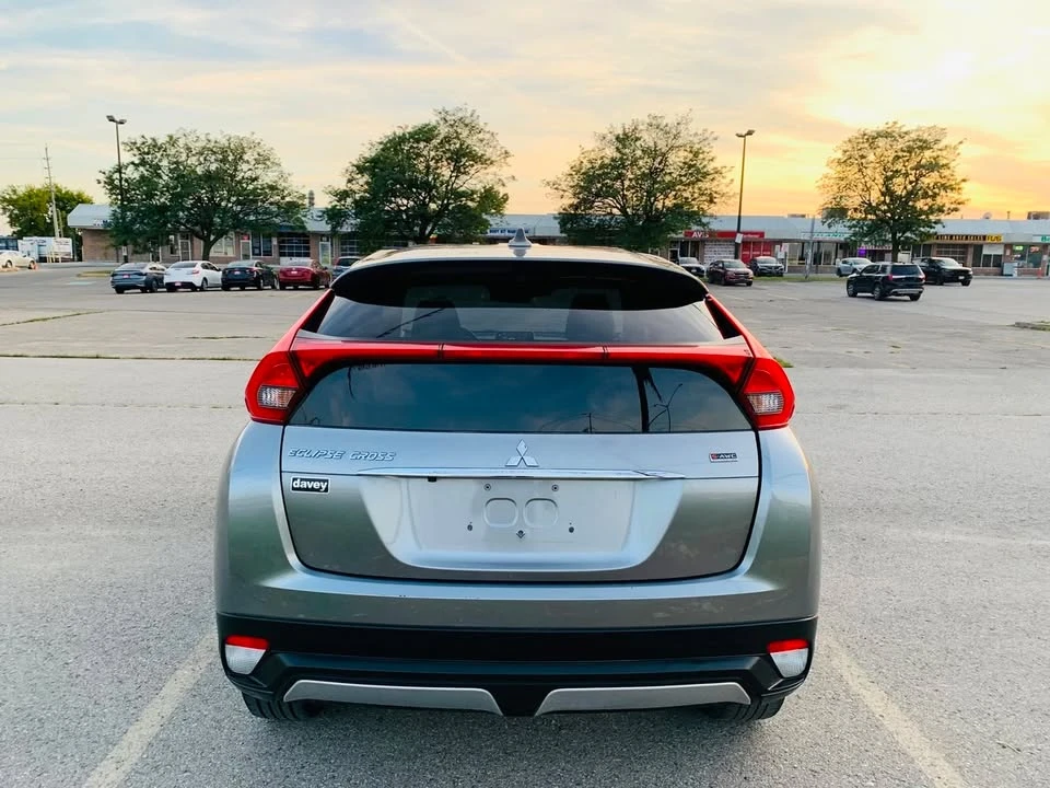 2020 Mitsubishi Eclipse Cross - Image 3 of 7