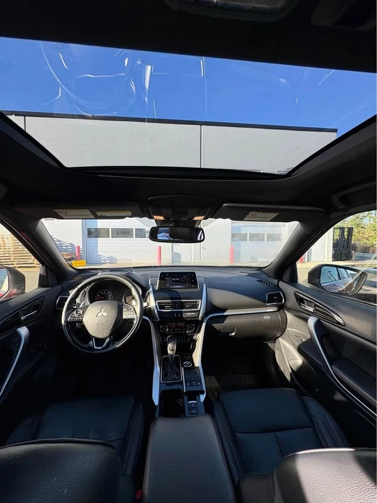 2020 Mitsubishi Eclipse Cross - Image 11 of 11