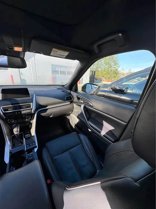 2020 Mitsubishi Eclipse Cross - Image 7 of 11