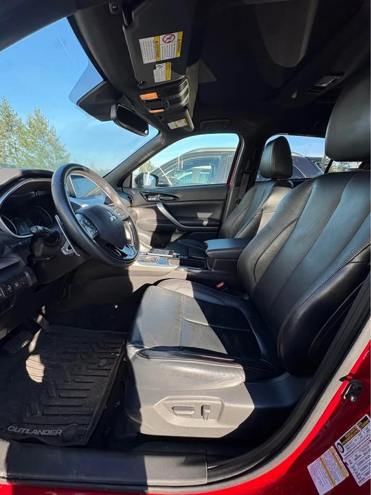 2020 Mitsubishi Eclipse Cross - Image 4 of 11
