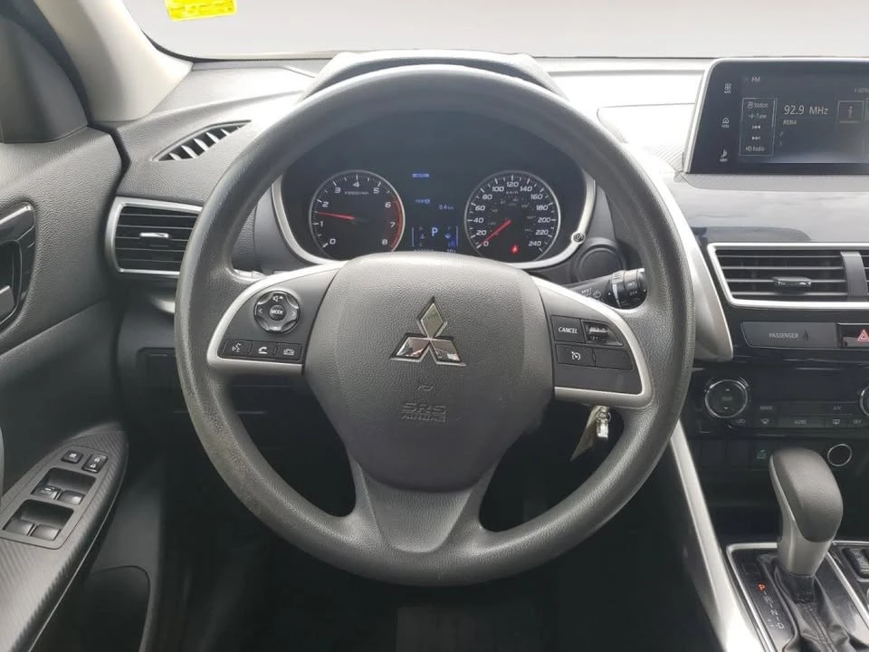 2020 Mitsubishi Eclipse Cross - Image 11 of 16