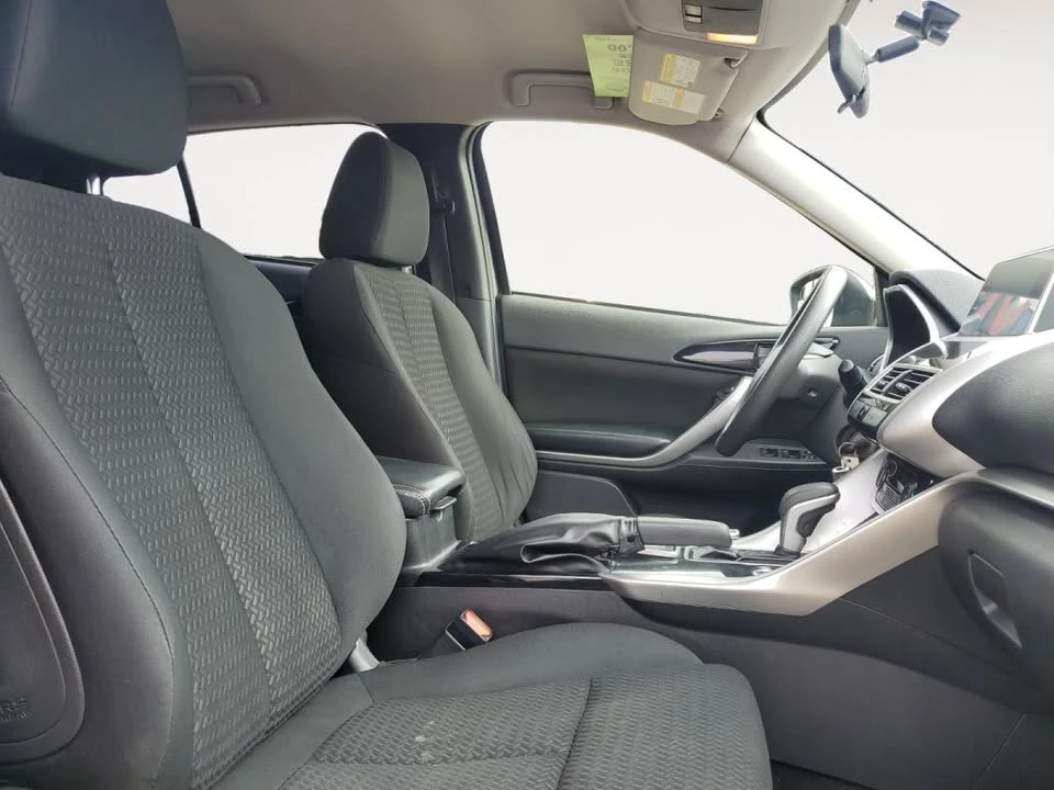 2020 Mitsubishi Eclipse Cross - Image 15 of 16