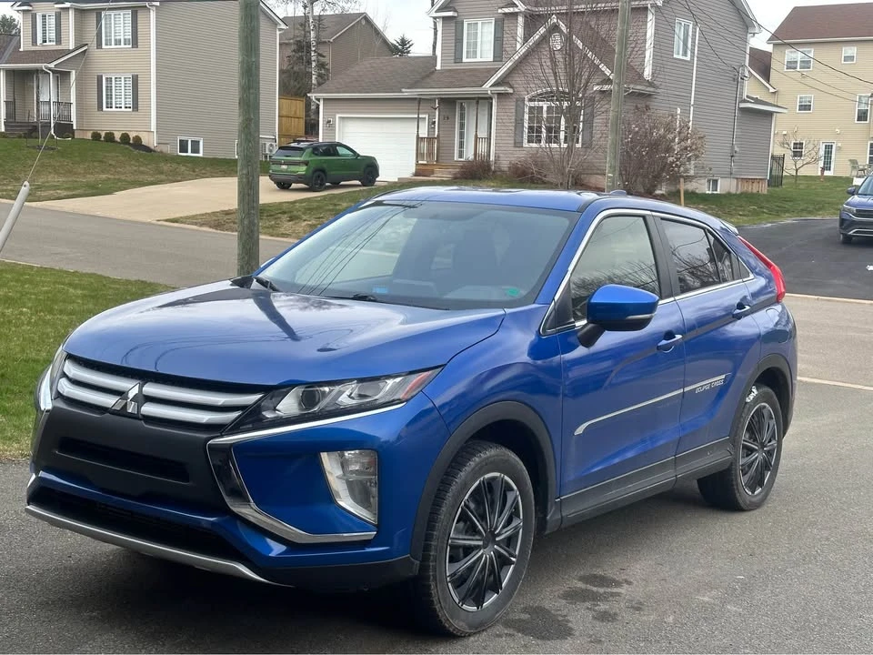 2020 Mitsubishi Eclipse Cross - Image 2 of 2