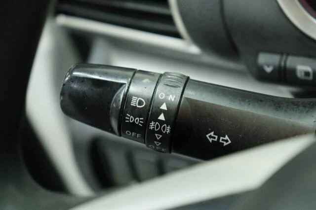 2020 Mitsubishi Eclipse Cross - Image 9 of 21