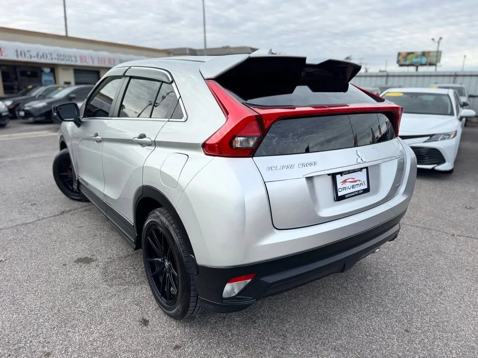 2020 Mitsubishi Eclipse Cross - Image 5 of 20