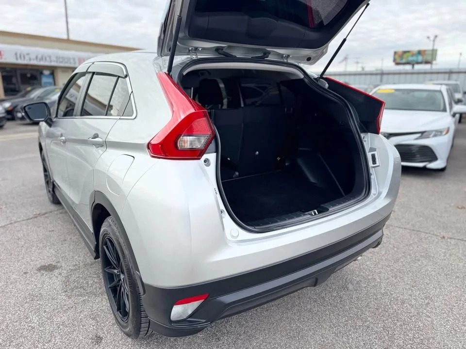 2020 Mitsubishi Eclipse Cross - Image 19 of 20