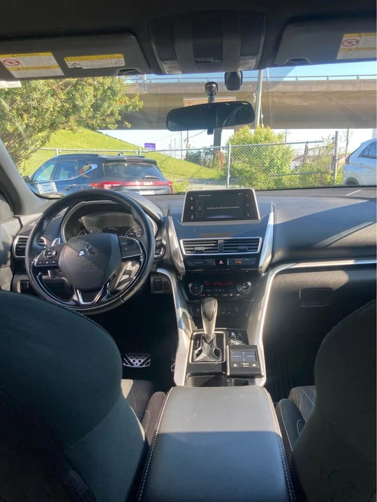 2020 Mitsubishi Eclipse Cross - Image 3 of 13