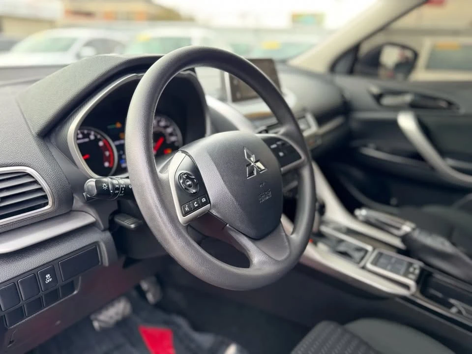 2020 Mitsubishi Eclipse Cross - Image 12 of 20