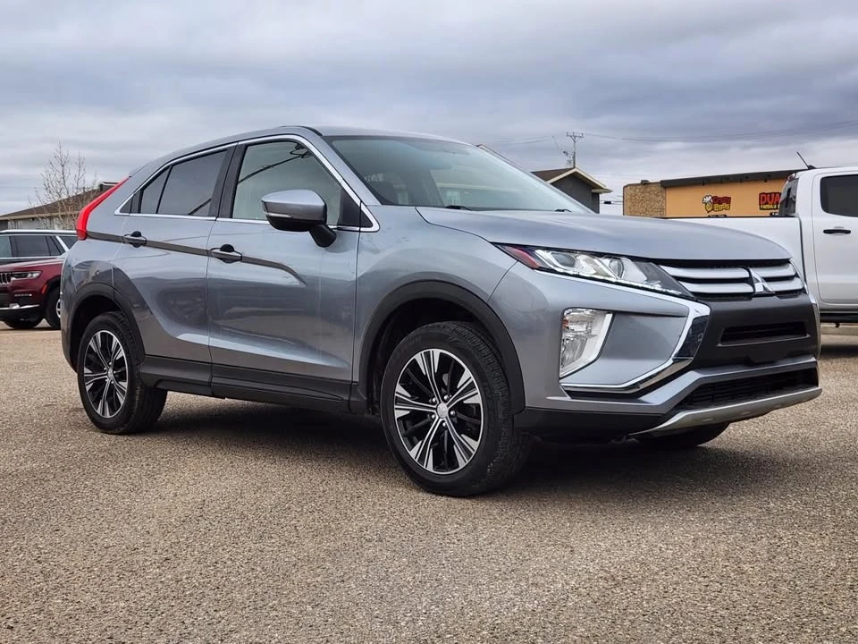 2020 Mitsubishi Eclipse Cross - Image 3 of 10