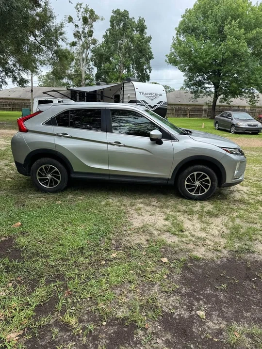 2020 Mitsubishi Eclipse Cross - Image 2 of 6